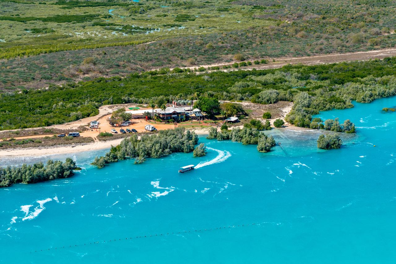 Pearls & Coast Flight And Willie Creek Pearl Farm Tour Ex Broome