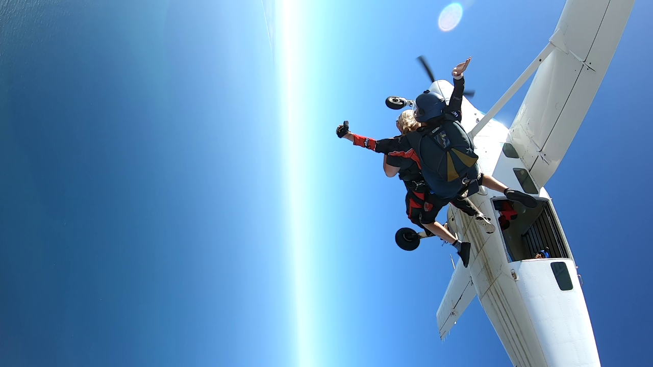 Tandem Skydive Up To 12,000Ft Weekend
