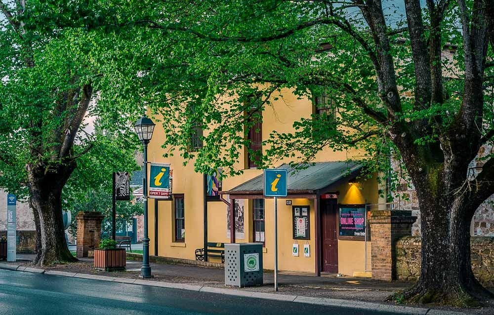 Hahndorf & Adelaide Hills Hop On Hop Off Tour - In Region Pick Up 10.55am