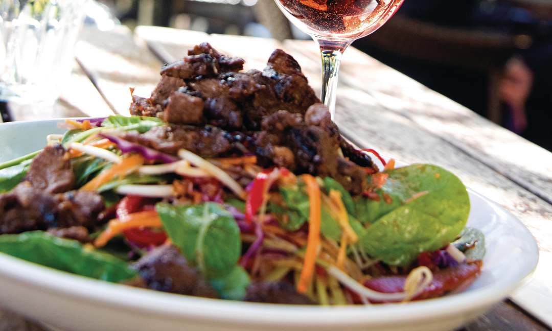 Montville Day Tour: Ginger Factory, Rainforest & Views