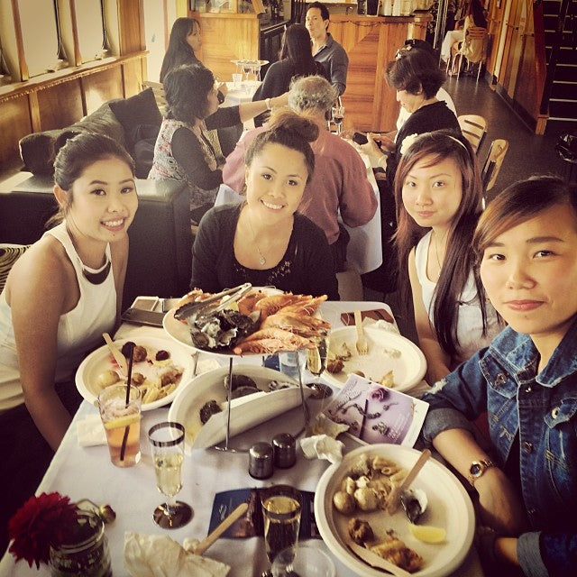 Champagne And Seafood Brunch Cruise