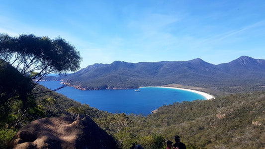 Wineglass Bay & Freycinet Peninsula Day Tour