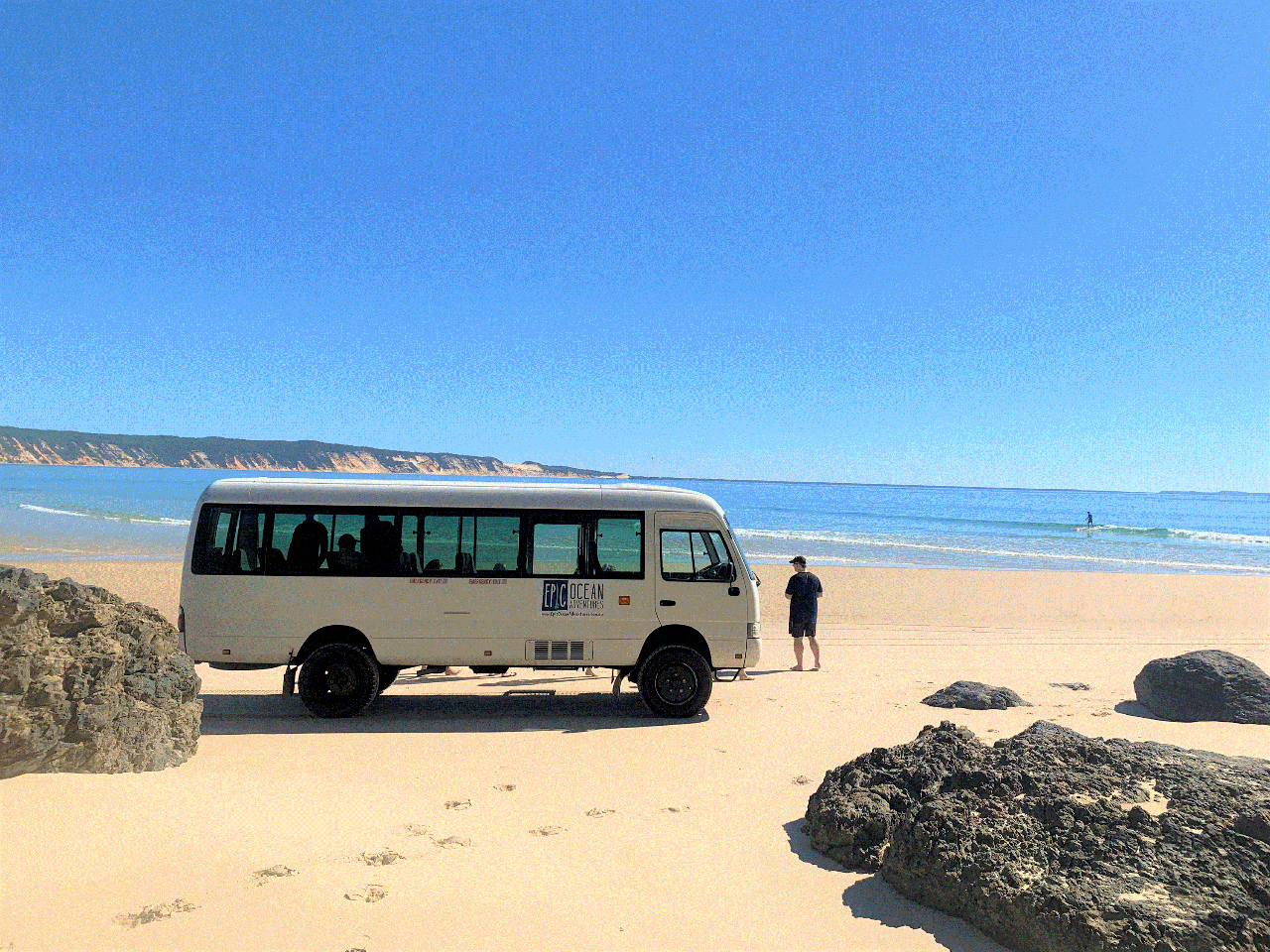 Stand Up Paddle Wildlife Tour & Beach 4X4 Day Trip- Noosa