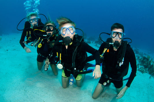 Discover Scuba Diving - One Uncertified Intro Dive And Snorkelling