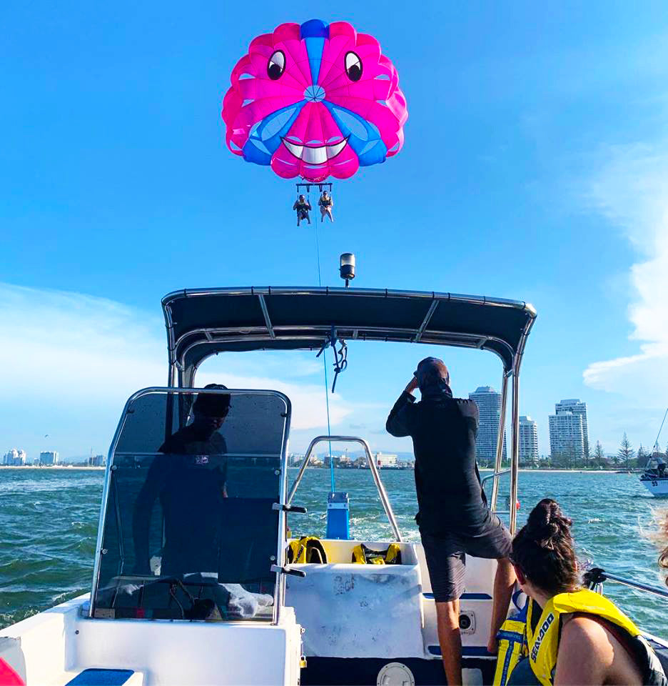 Parasailing + 1Hr Jet Ski Safari (2Ppl)