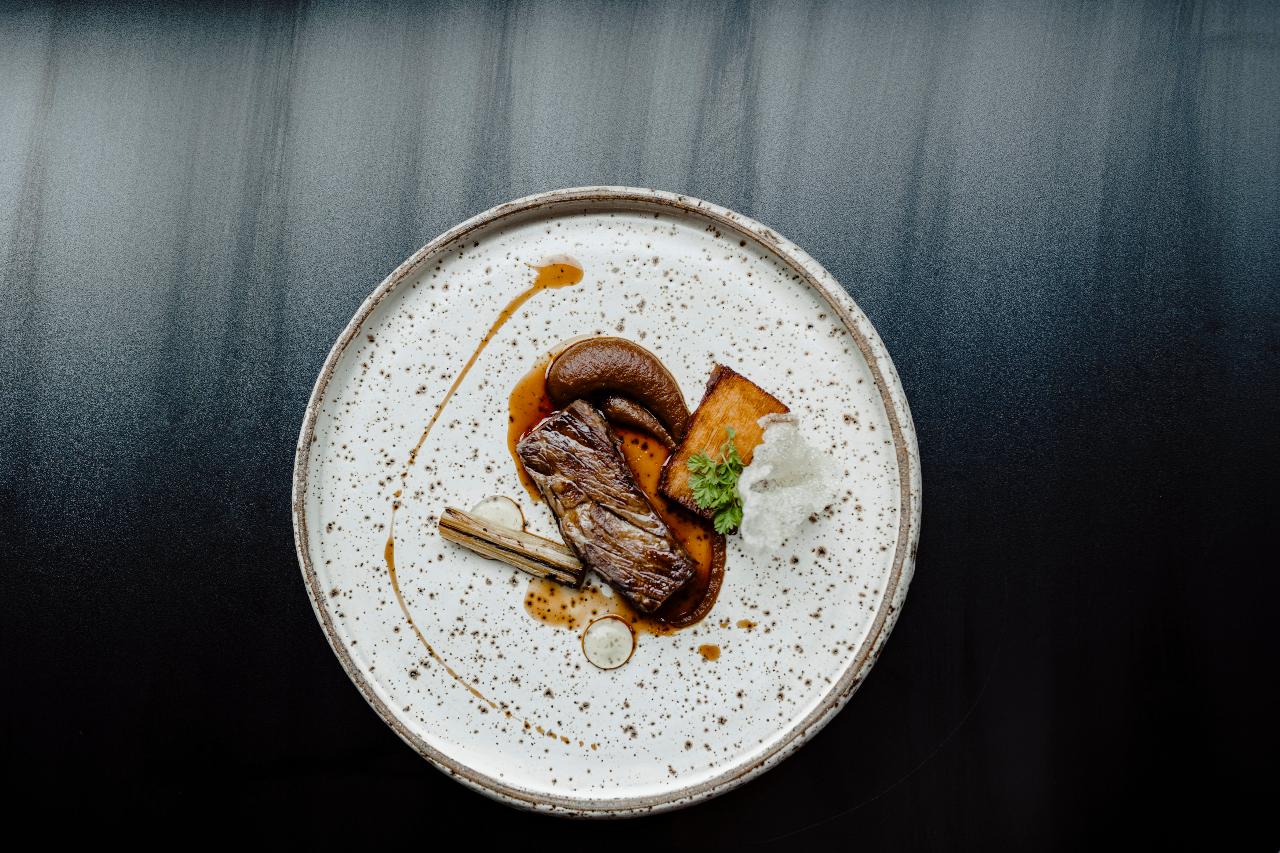 Sparkling Masterclass With 5-Course Lunch & Vineyard Tour