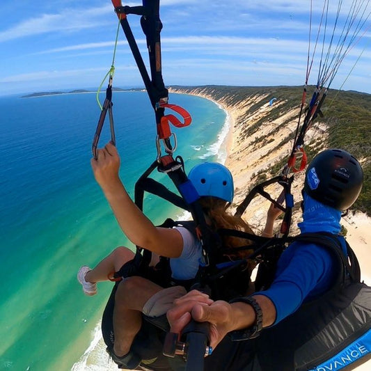 Tandem Paragliding With A Friend: 40 Min Tandem Paragliding & Media Package Deluxe