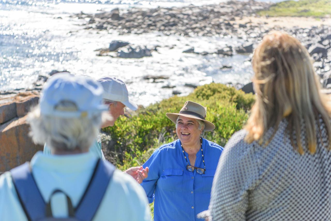 Welcome To Country - Bush Tucker & Bush Medicine Cultural Walk With Yuin Knowledge Holder