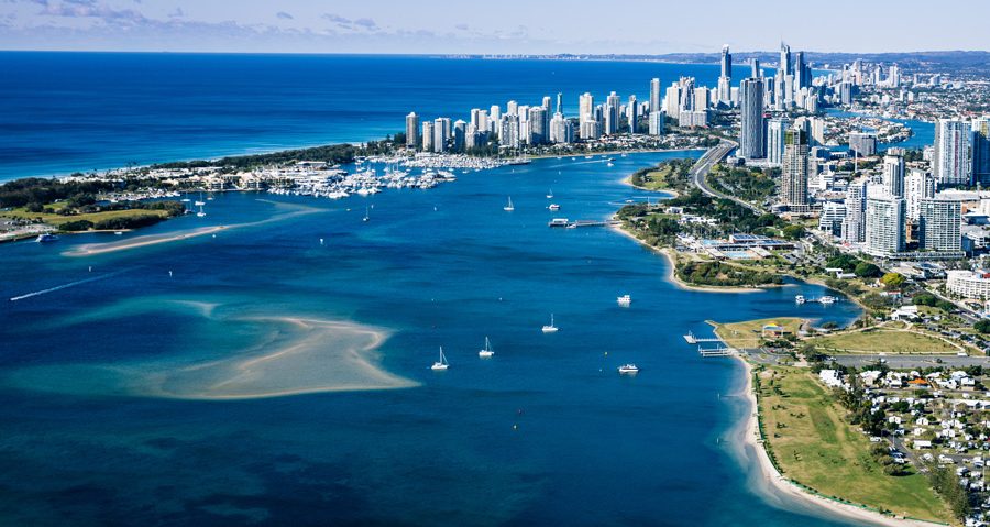 Gold Coast Eco Safari - Wild Animal Encounters And Electric Boat Cruise
