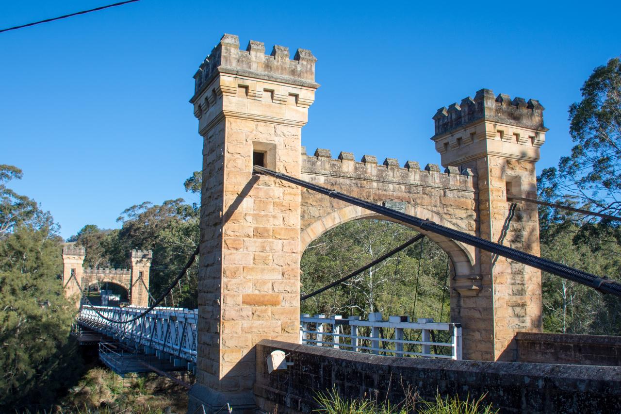 Southern Highlands Pub & Winery Tour