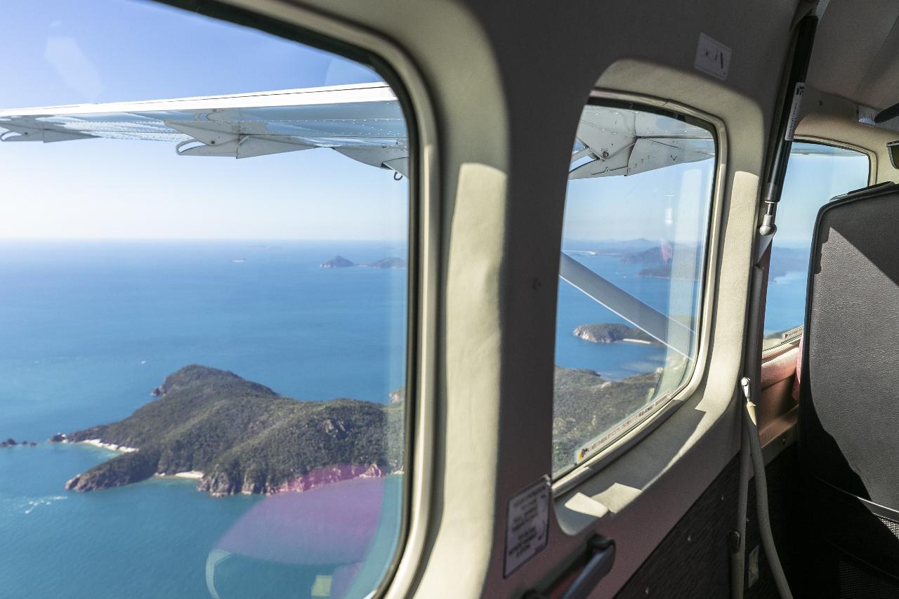 One Hour Scenic Flight Over Whitsundays