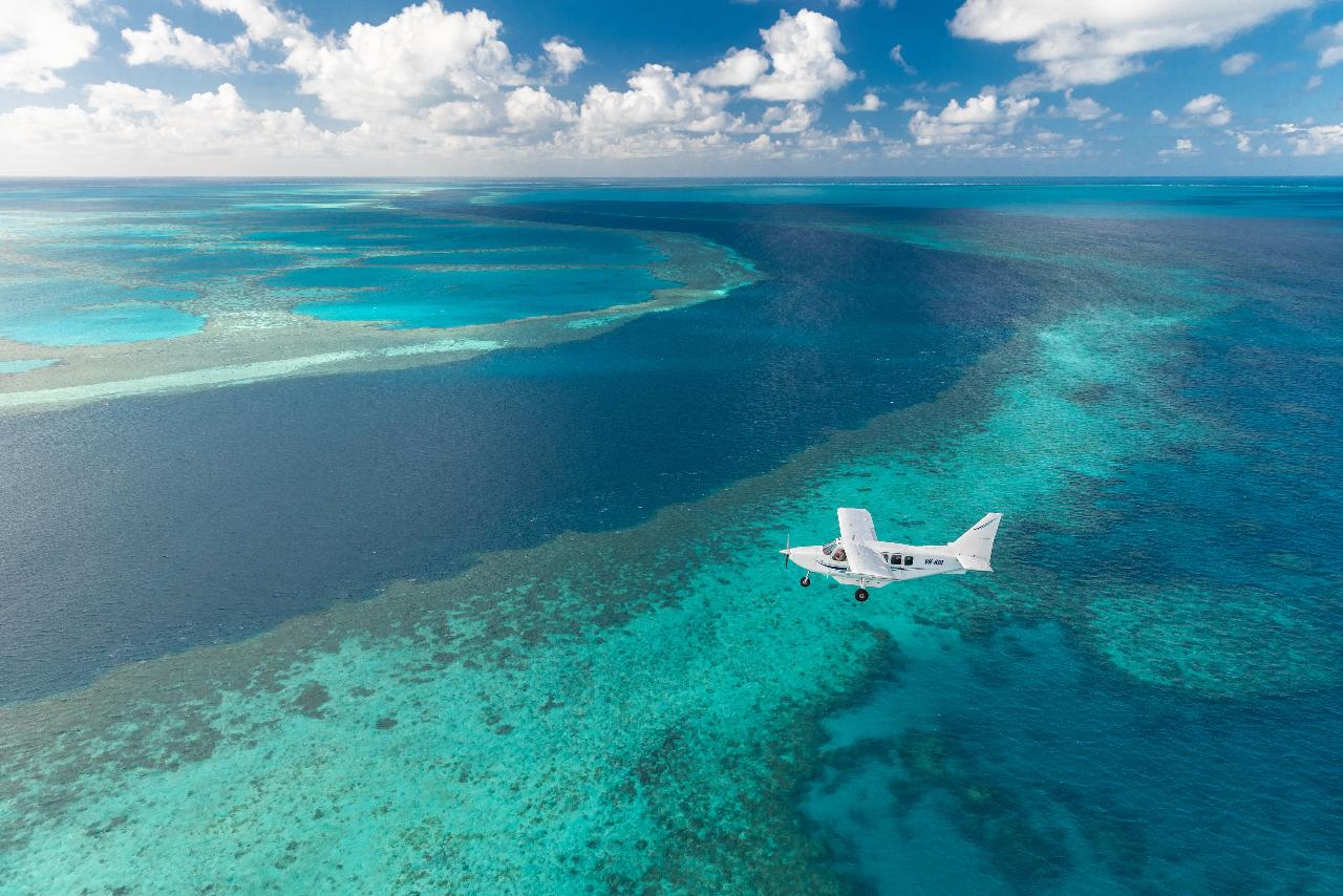 One Hour Scenic Flight Over Whitsundays