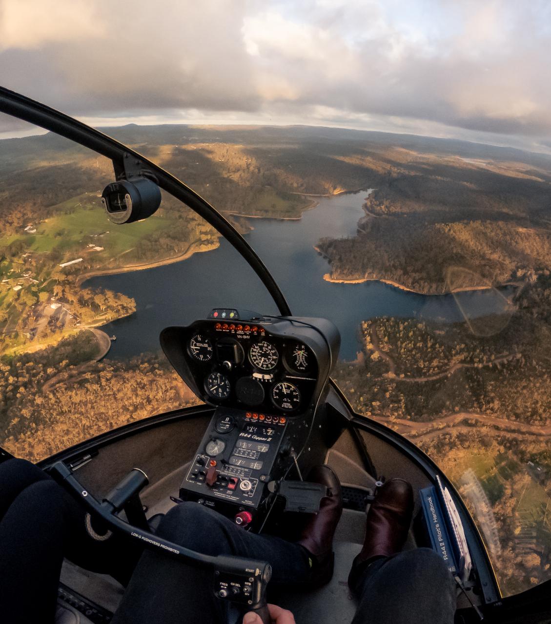 Private Southern Barossa & Reservoirs - 15 Minute Scenic Flight