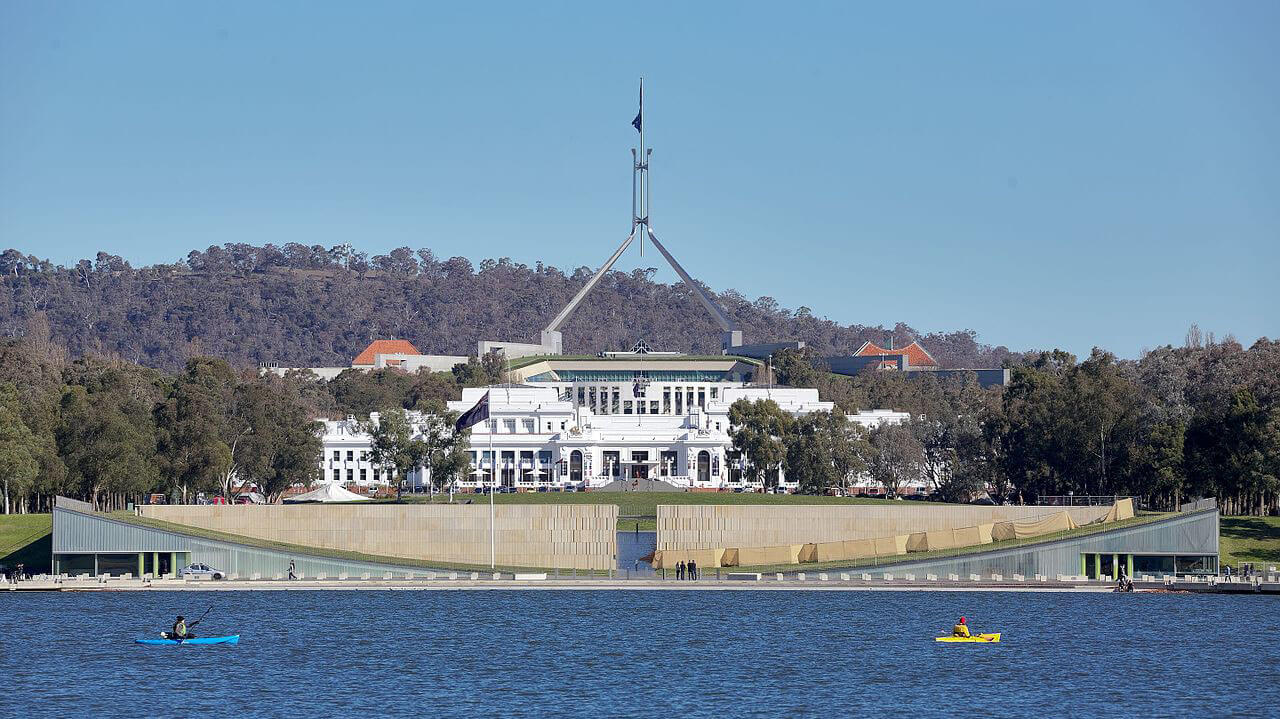 Highlights Of Canberra Tour