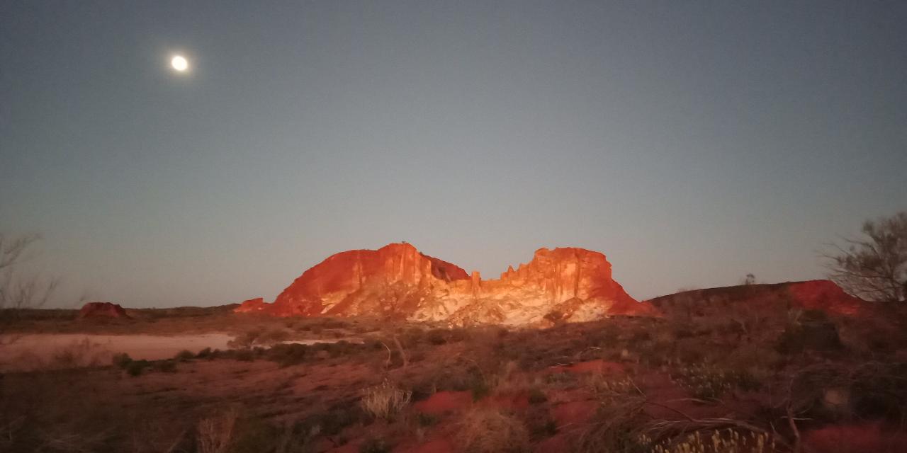 Reflections - Hermannsburg & Rainbow Valley - Private Tour - 4Wd - Full Day