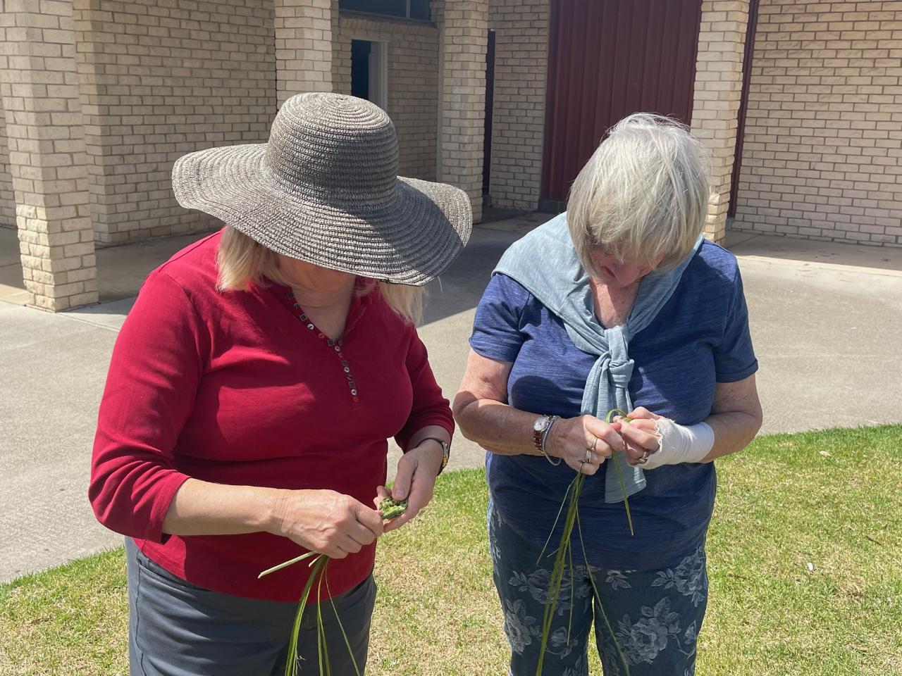 Connect To Country - Basket Weaving Workshop In Narooma With Elder Patricia Ellis From Minga Aborign