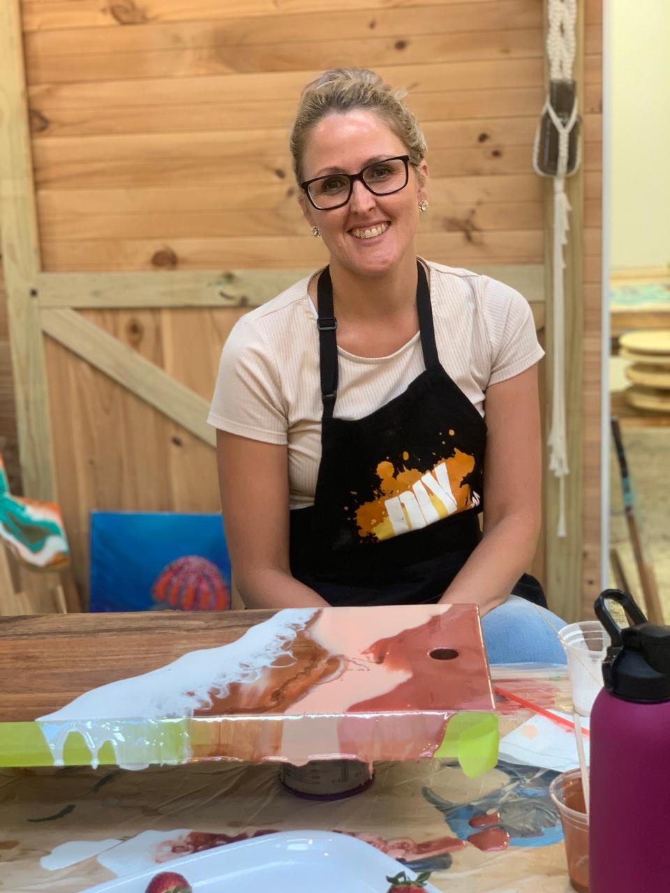 Create N Sip - Resin Art