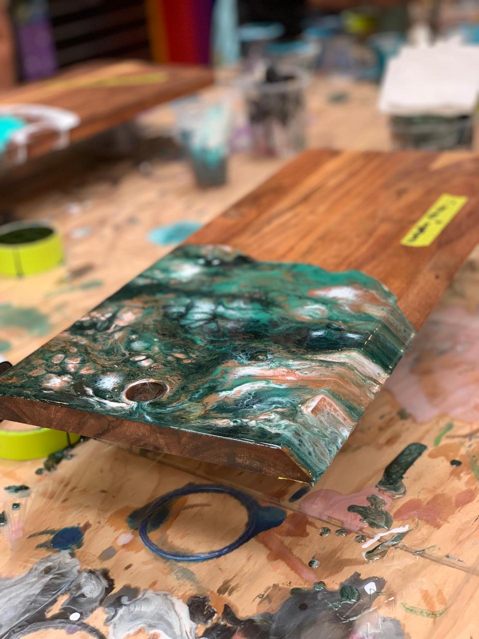 Create N Sip - Resin Art