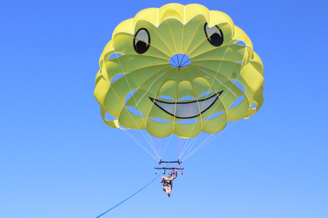 Gold Coast Parasail - Solo