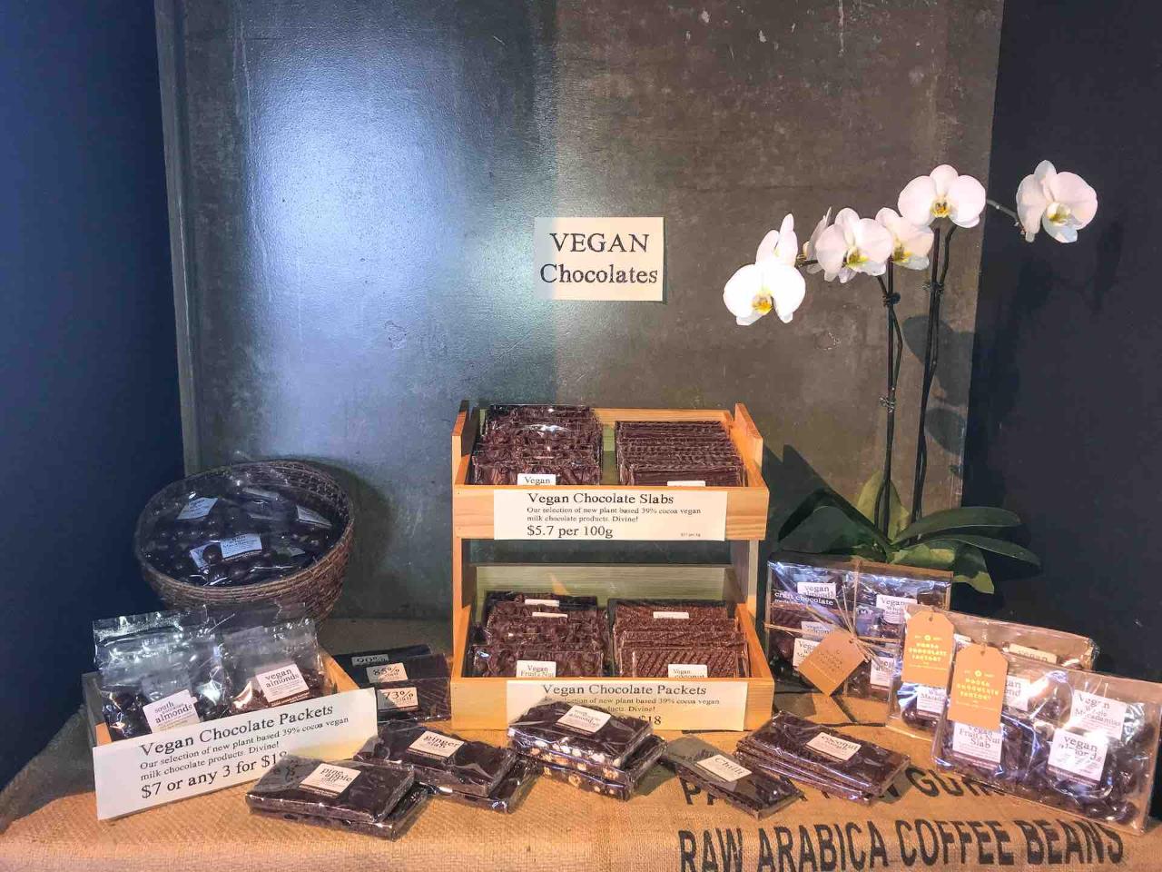 Secrets Of Noosa Tour With Oceanview Lunch, Nature And Noosa River Ferry - Luxury Private Tour