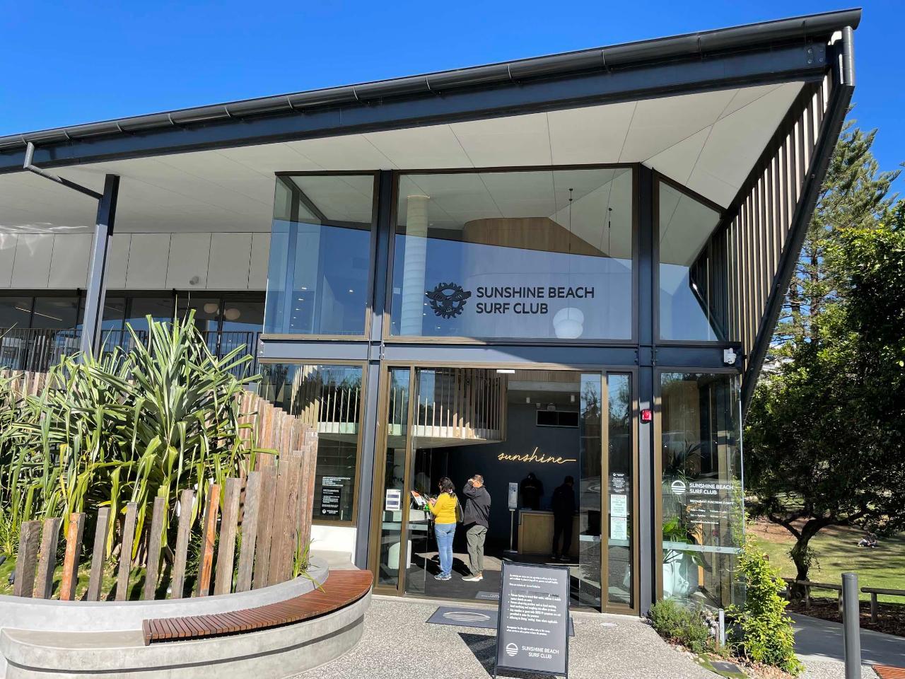 Secrets Of Noosa Tour With Oceanview Lunch, Nature And Noosa River Ferry - Luxury Private Tour