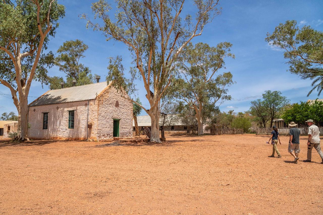 Reflections - Hermannsburg & Rainbow Valley - Private Tour - 4Wd - Full Day