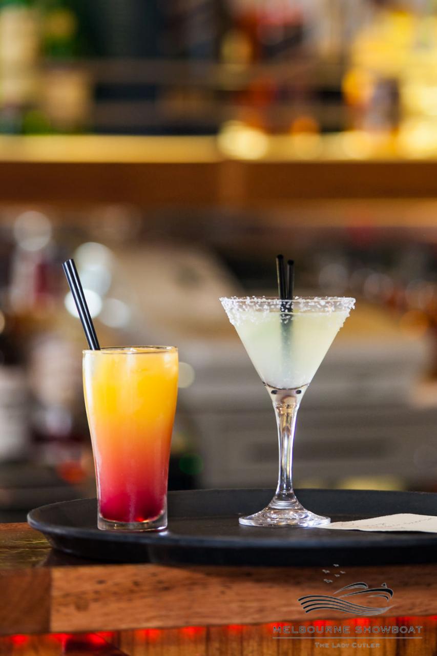 Champagne And Seafood Brunch Cruise