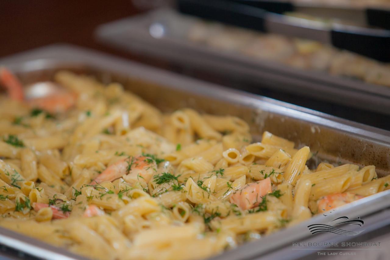 Champagne And Seafood Brunch Cruise