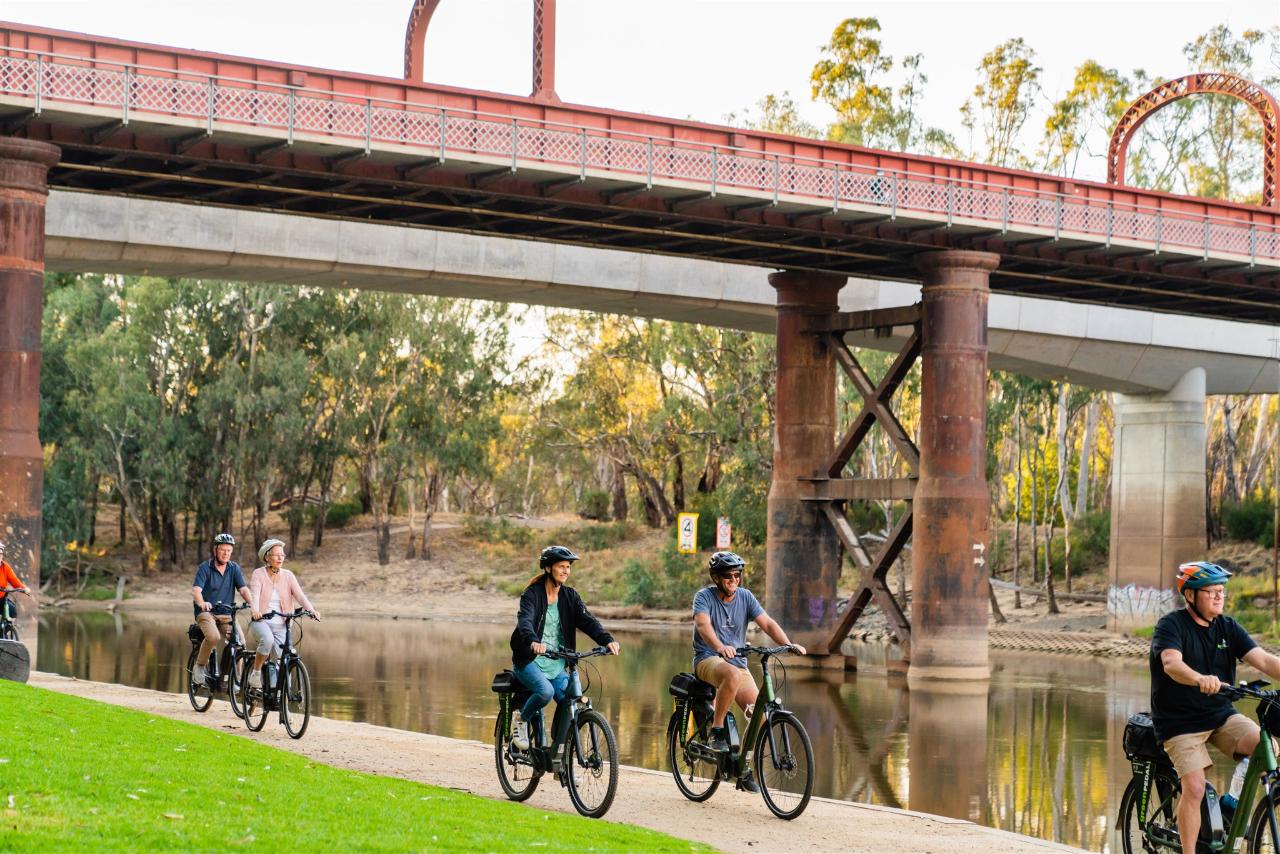 Echuca Scenic E-Bike Tour