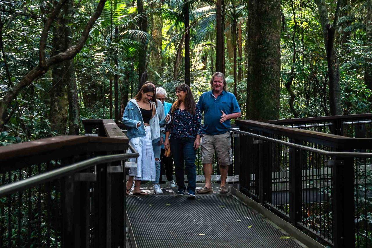 Sunshine Coast Hinterland And Noosa