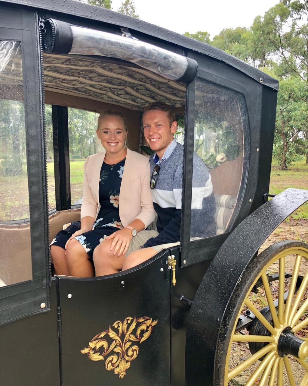 Romantic Couple's Private Horse And Carriage Wine Tour