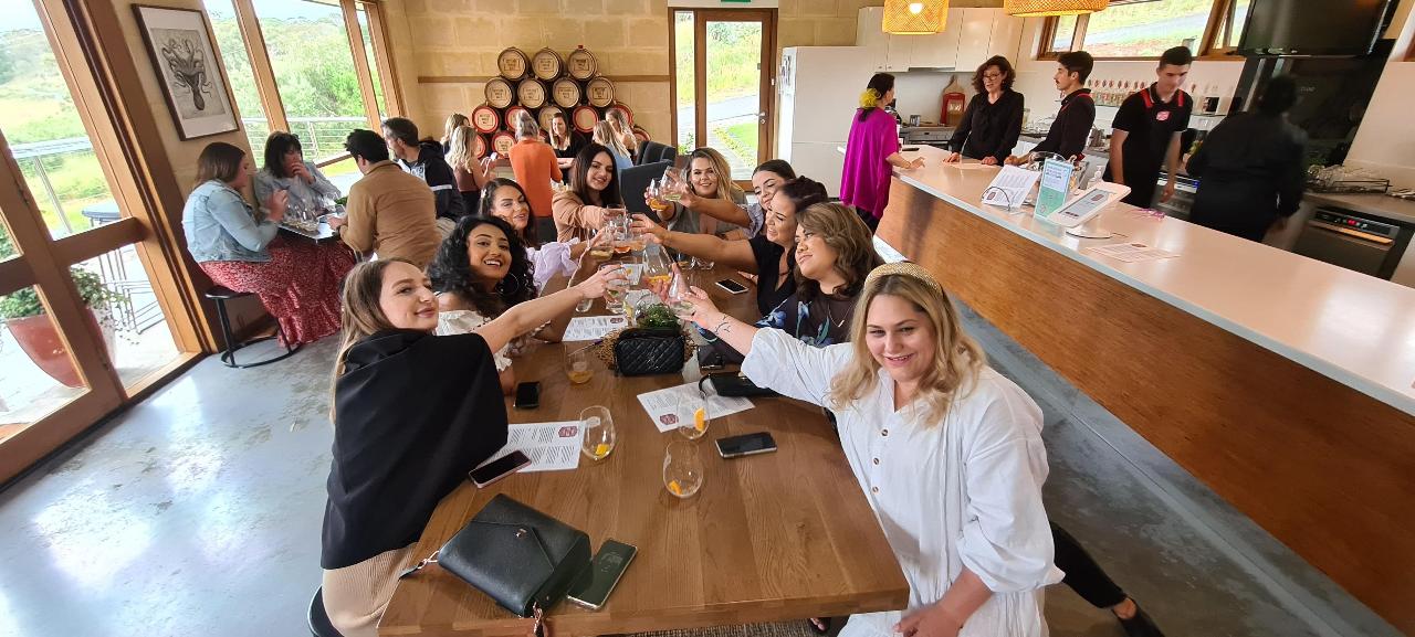 Gin-You-Wine Tour (Mclaren Vale)