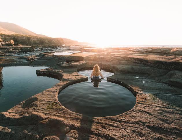 Figure Eight Pools - Day Tour