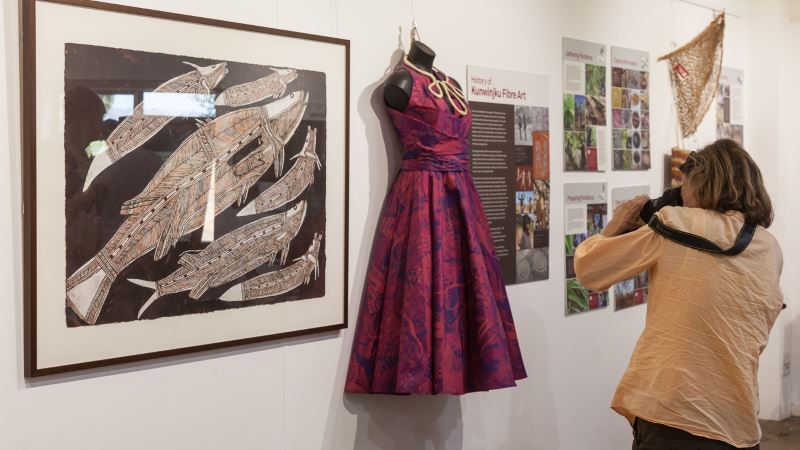 Mikinj Valley (Red Lily) Arnhem Land Sightseeing Day Tour (Ex Darwin)