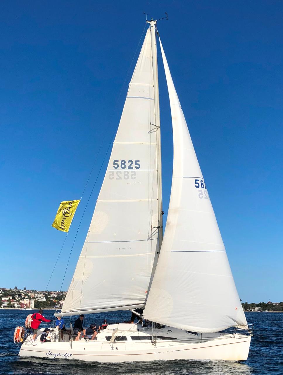 Skippered Charter - Sydney 36 'Jayargee'