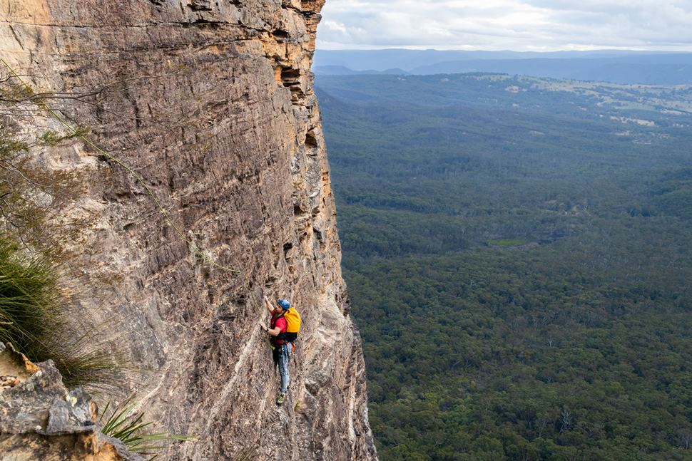 Full Day Rock Climbing Adventure - Blue Mountains
