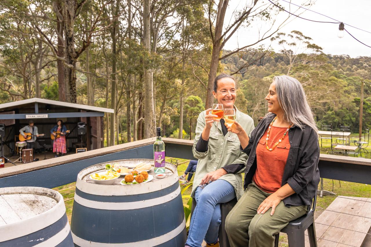 Winery Tour - Tilba Valley Winery & Ale House Tour Including Transport, Lunch & Wine