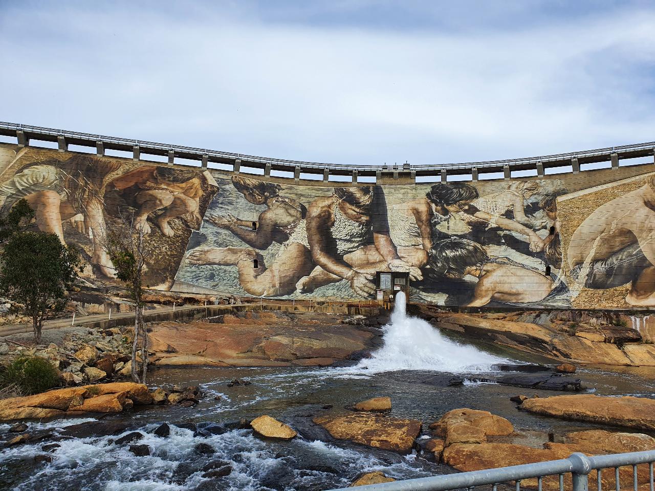 The Amazing Wellington Dam Murals And Region Day Photographic Tour