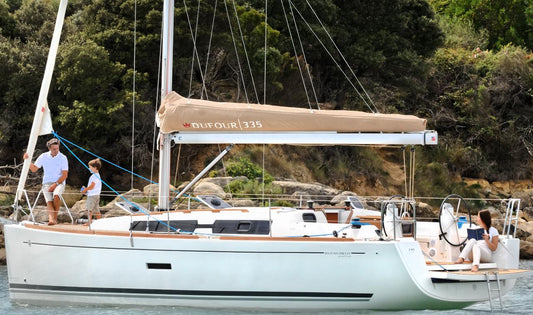 Bareboat Charter - Dufour 335 'Karma'