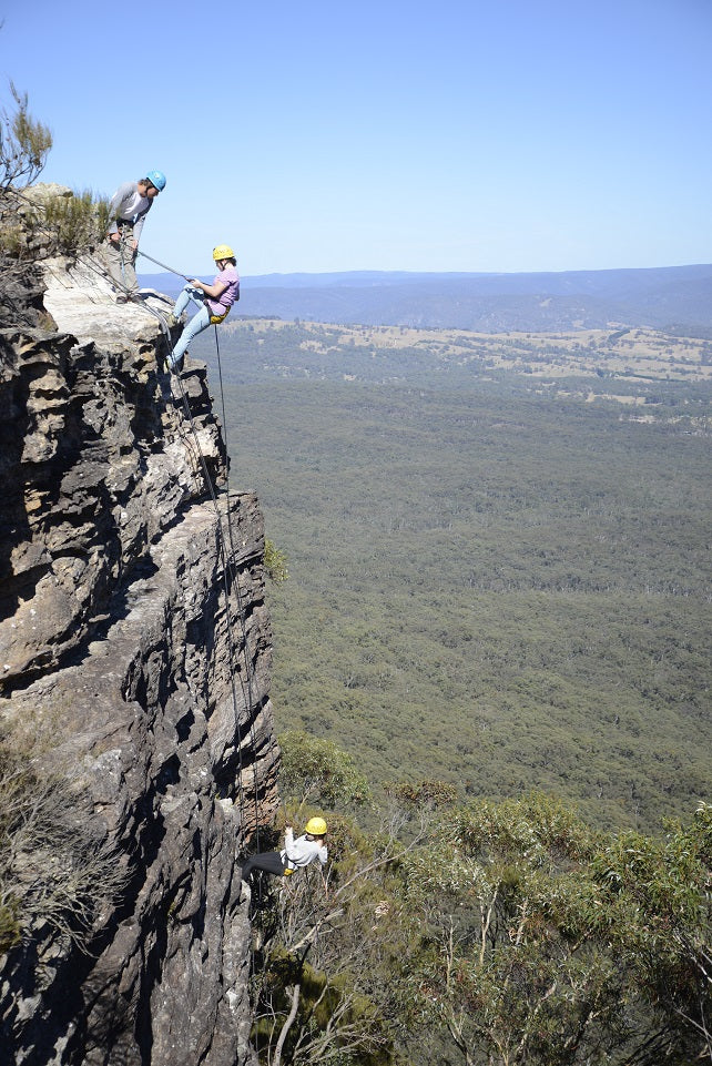 Spectacular Blue Mountains Half Day Abseiling Adventure