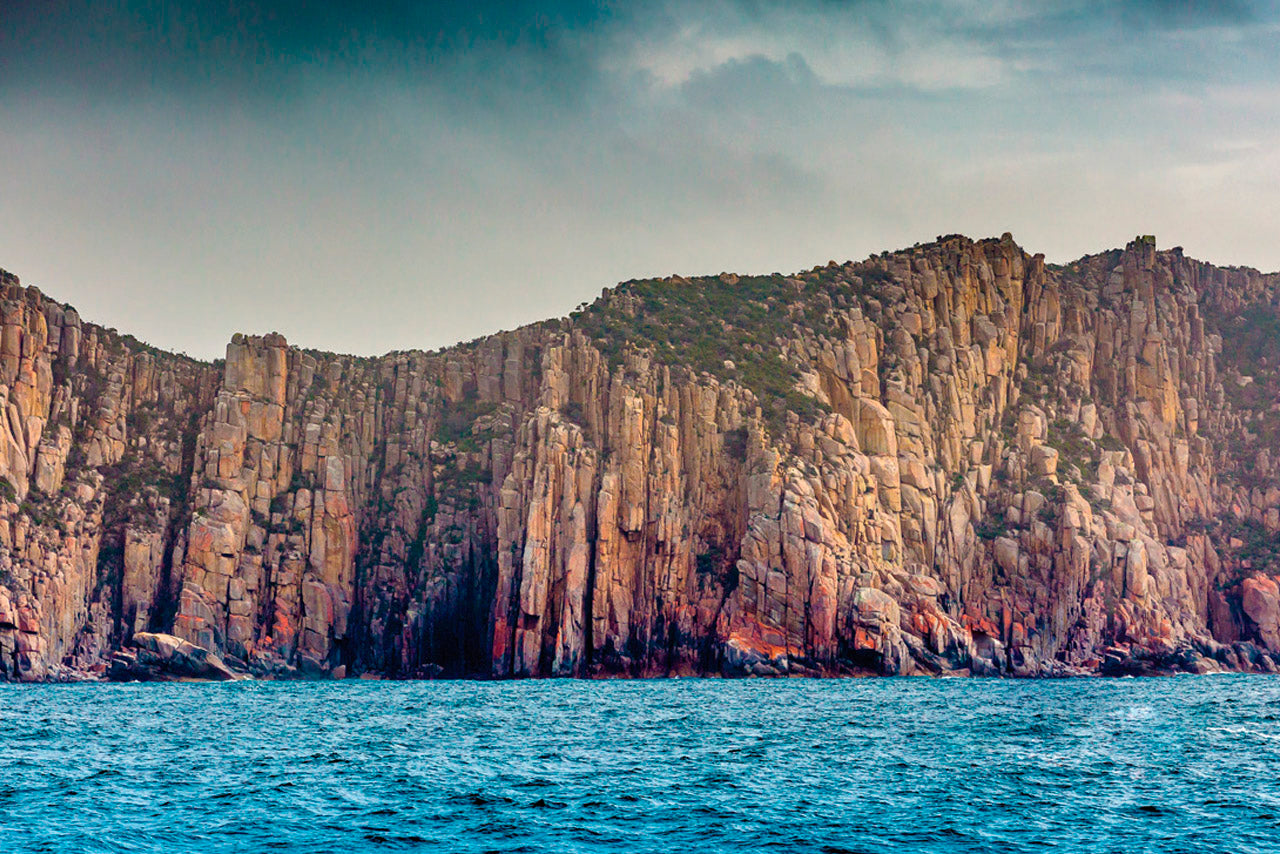 Wineglass Bay Cruises - Vista Lounge With Ploughmans Lunch