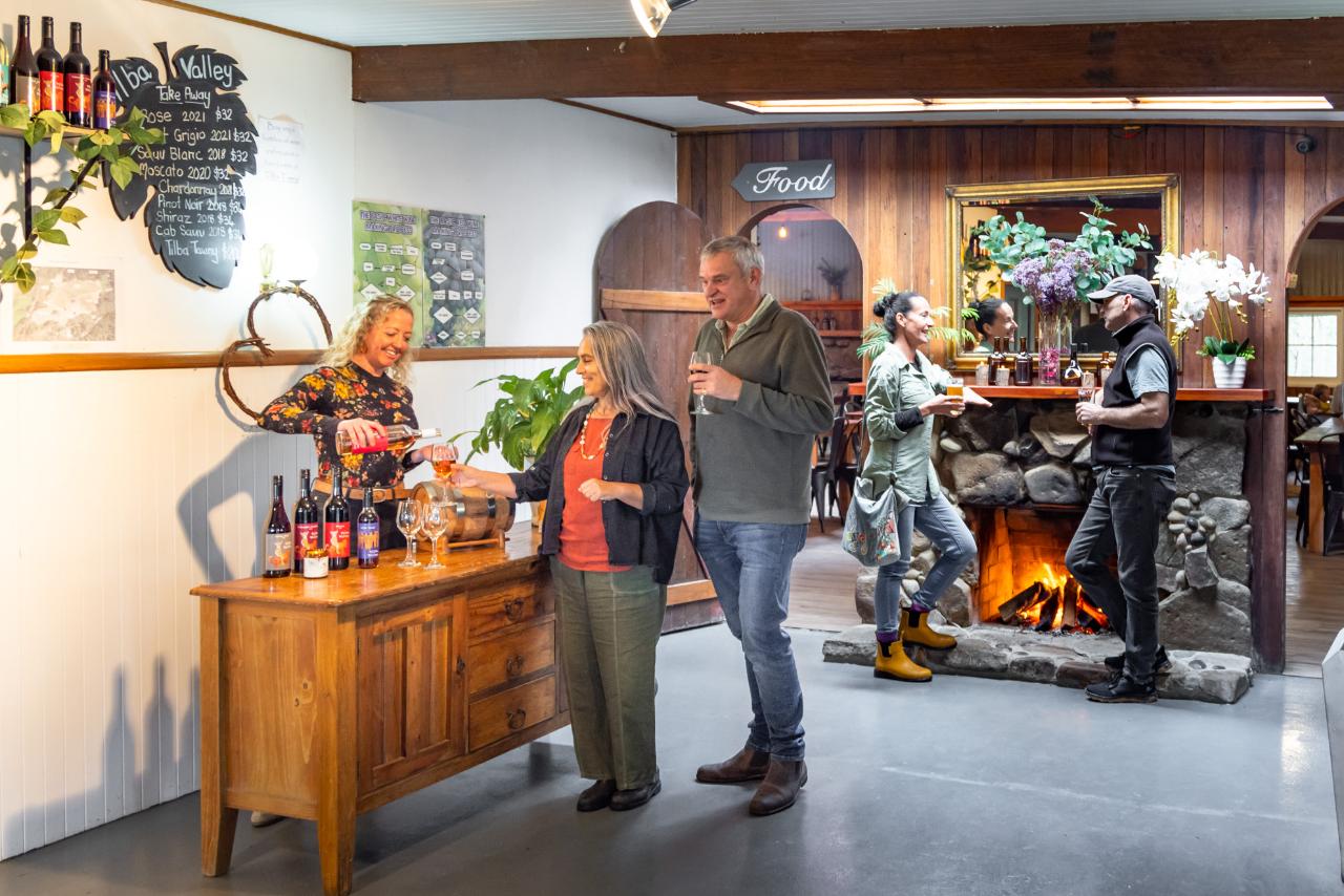 Small Group Tour - Welcome To Country - Two Worlds Cultural Tour - Full Day Tour