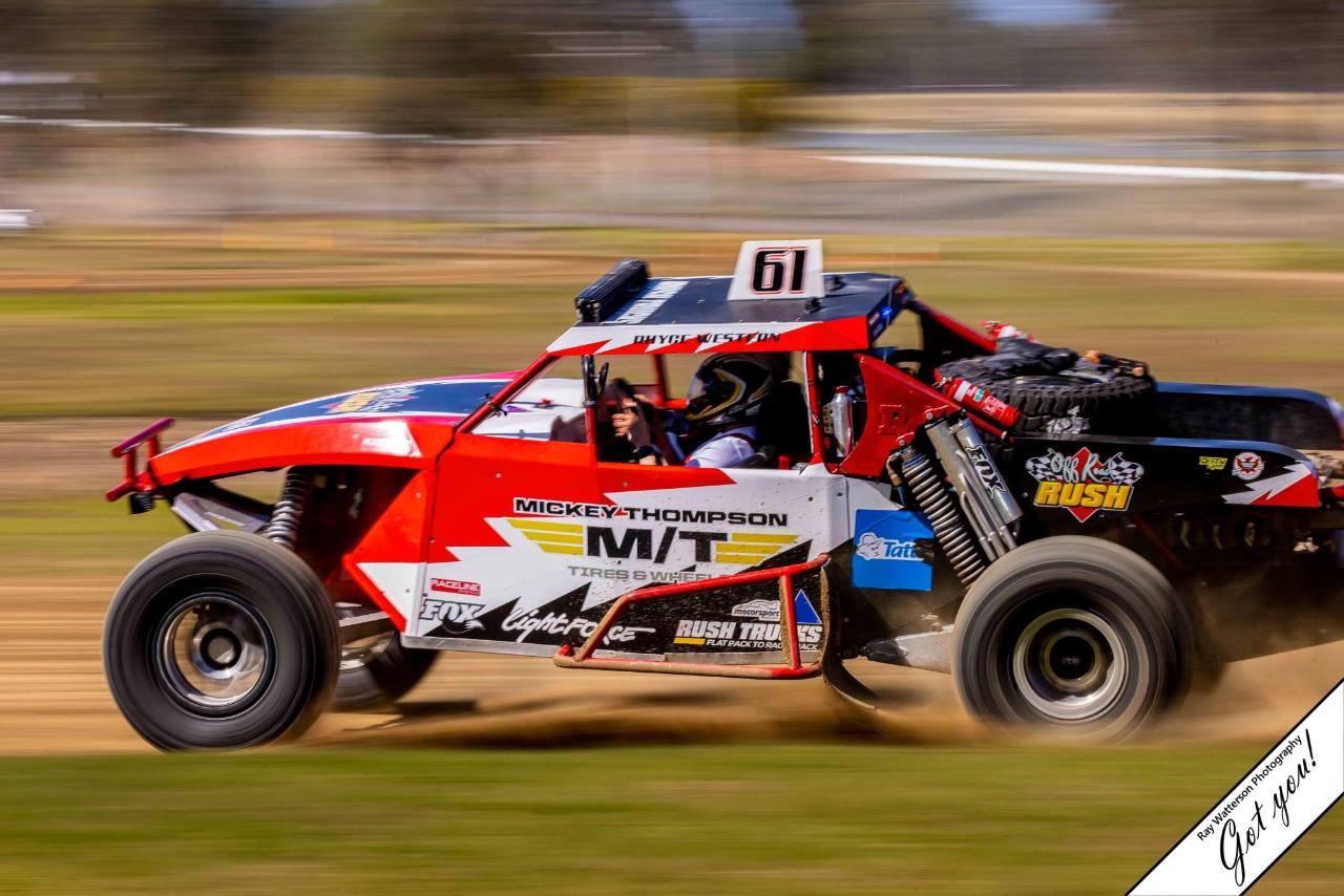 Ipswich - V8 Race Buggy - 8 Drive Laps + 1 Hot Lap