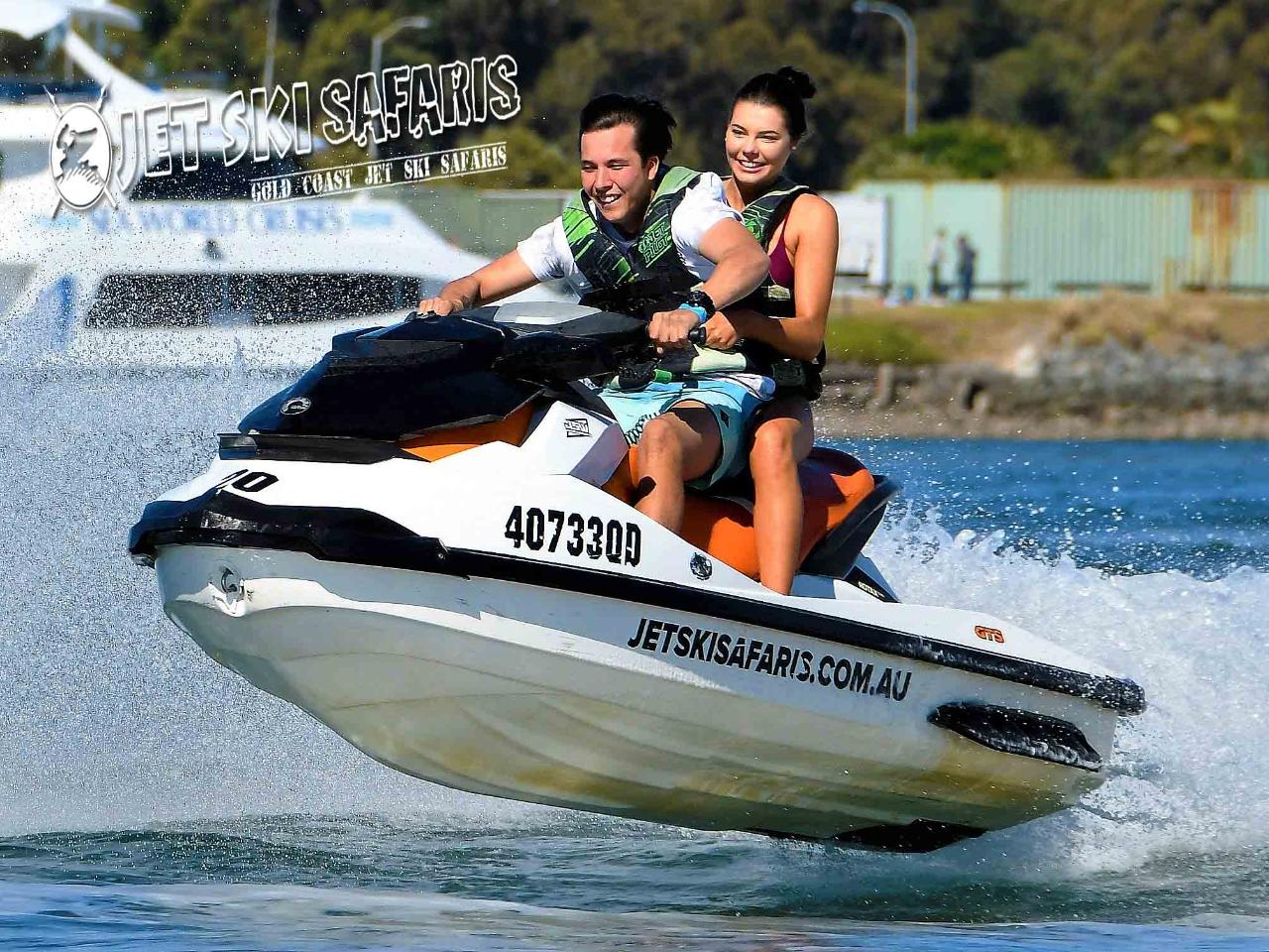 Tandem Parasail + Jet Boat + 30 Minute Jetski Safari - For 2