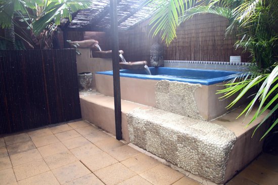 The Ultimate Gourmet Tasting Experience - Byron Bay