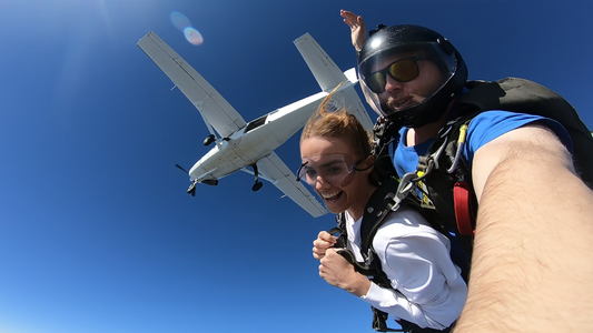 Tandem Skydive Up To 15,000Ft Midweek