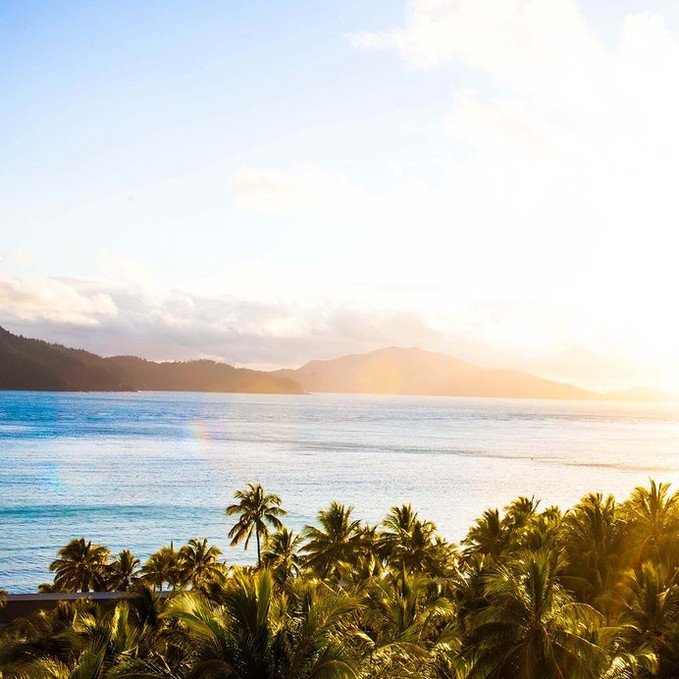 Whitehaven Beach And Hamilton Island Tour